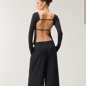 GORG bnwt NASTYGAL PREMIUM SLINKY SEAM DETAIL LONG SLEEVE TOP BLACK